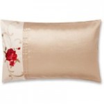 Juliet Red Housewife Pillowcase Red / Brown