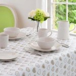 Country Heart Round PVC Tablecloth Cream