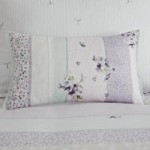 Hidcote Boudoir Cushion White / Purple