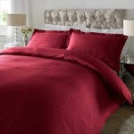 Xquisite Home Sateen Maroon Stripe 300 Thread Count Cotton Duvet Cover and Pillowcase Set Red