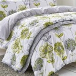 Catherine Lansfield Banbury Green Floral Bedspread Green