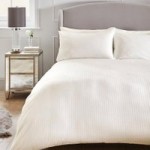 Hotel 200 Thread Count 100% Cotton Stripe White Duvet Cover and Pillowcase Set White