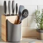 Grey Knife Block with Five Knives Grey