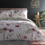 Appletree Spirit Red 100% Cotton Duvet Cover and Pillowcase Set Red