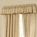 Kensington Gold Pelmet Gold