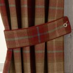 Highland Check Wine Tiebacks Red / Brown