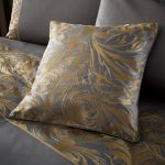 Grayson Pewter Cushion Grey / Gold