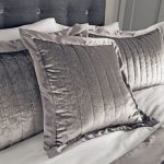 Oxford Pewter Cushion Grey / Silver