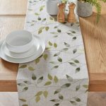 Shadow Leaves Table Runner Green