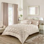 Karissa Champagne Bedspread Champagne Gold