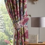 Misty Meadow Tiebacks Cream / Pink / Green
