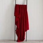 Chenille Basketweave 130cm x 180cm Throw Red