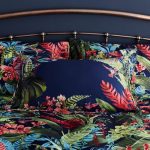 Floresta Oxford Pillowcase Dark Blue/Green and Red