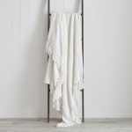 Carlisle Chevron 130cm x 180cm Throw Cream