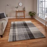 Beige and Black Elegant 4892 Rug Black/Natural