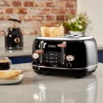 Tower 4 Slice Bottega Black Toaster Black