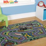 Race World Rug Green
