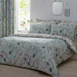 Petunia Green Reversible Duvet Cover and Pillowcase Set Green