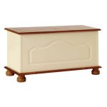 Odense Cream and Pine Blanket Box Cream
