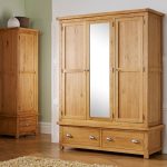 Woburn Oak 3 Door 2 Drawer Wardrobe Brown