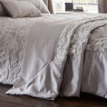 Howard Bedspread Grey