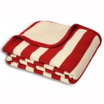 Regatta 140x180cm Throw Red