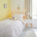 Daisy Mouse Duvet Cover and Pillowcase Set Yellow