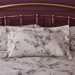 Orchid Plum Jacquard Oxford Pillowcase Purple