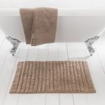 Ribbed Pebble Bath Mat Pebble (Grey)
