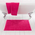 Ribbed Fuchsia Bath Mat Fuchsia (Pink)