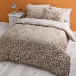 Leopard Natural Reversible Duvet Cover and Pillowcase Set Natural